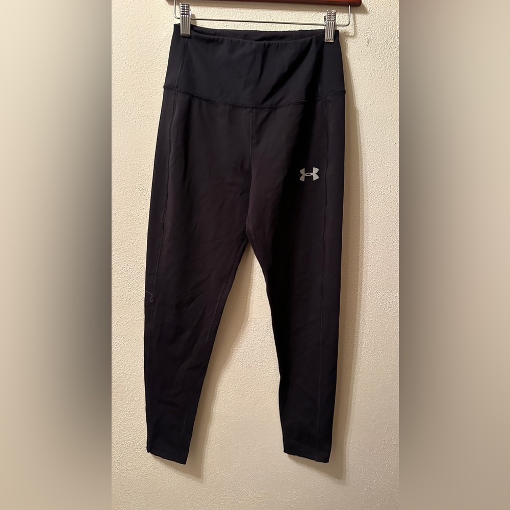 UA UNDER ARMOUR Leggings EUC LIKE NEW Medium